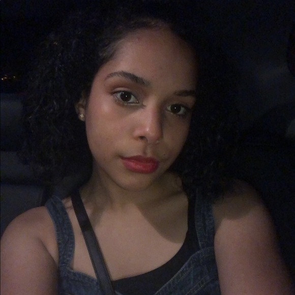 Meet your Posher, Wilmaris - Picture 3 of 3